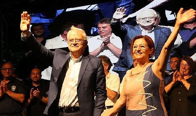Açılışında Türkan Şoray'ı ağırlayan, Onur Konuğu Ahmet Ümit olan Burhaniye
