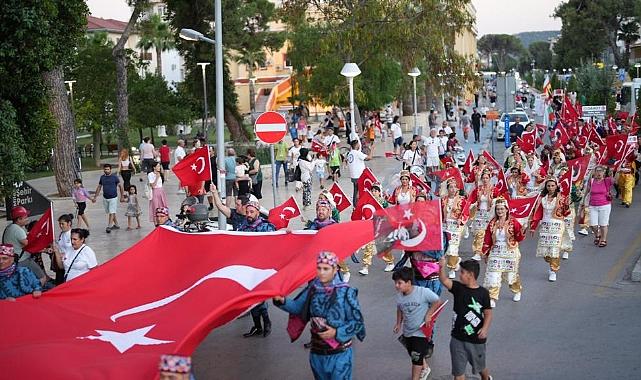 Milas Belediyesi’nin çeşitli kurumların desteğiyle bu yıl ilkini gerçekleştirdiği Uluslar
