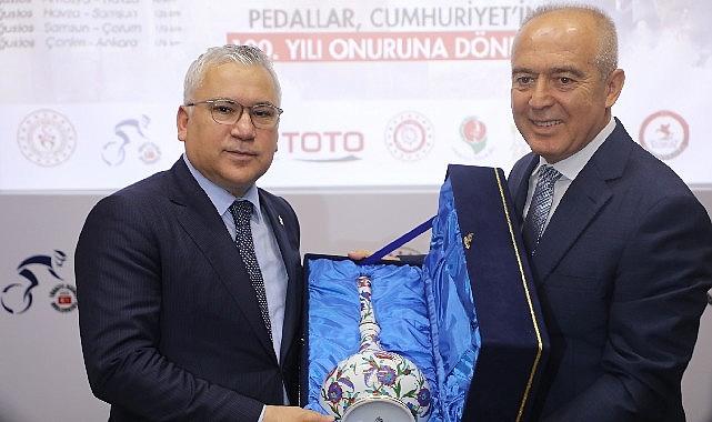 -5 Ağustos tarihleri arasında 5 Gün, 5 Etap, 16 Takım,