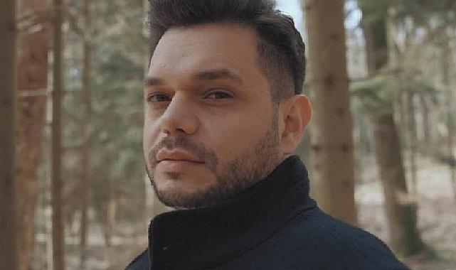 Halk müziğine dair yaptığı çalışmalarla farklı bir yorum katmayı başaran