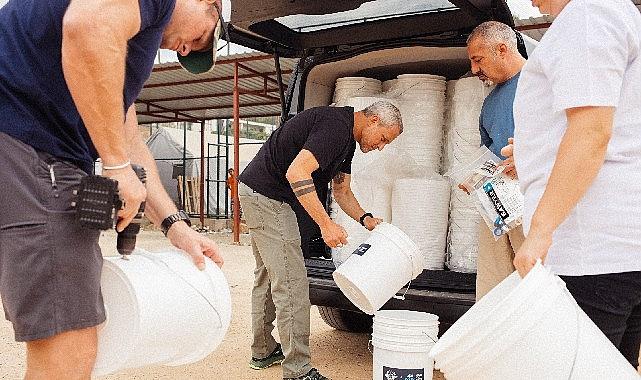 Dockers® ile güçlerini birleştiren Waves for Water’ın, deprem bölgesindeki temiz