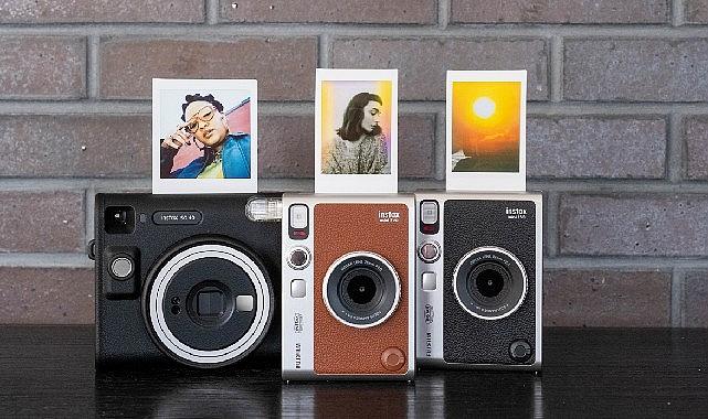 Fujifilm, çok sevilen instax şipşak fotoğraf makinesi serisini genişletmeye devam
