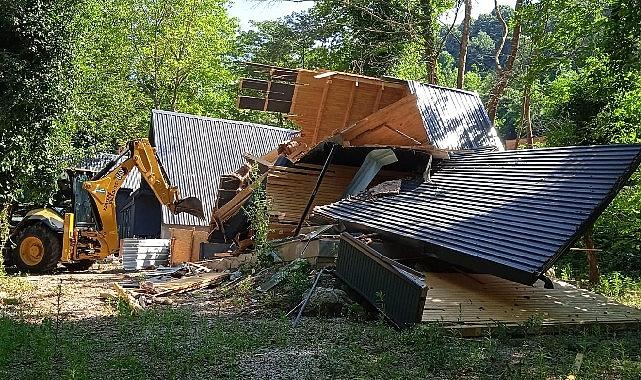 Kartepe Belediyesi Yapı Kontrol Müdürlüğü ekipleri kaçak yapılarla ilgili kararlı