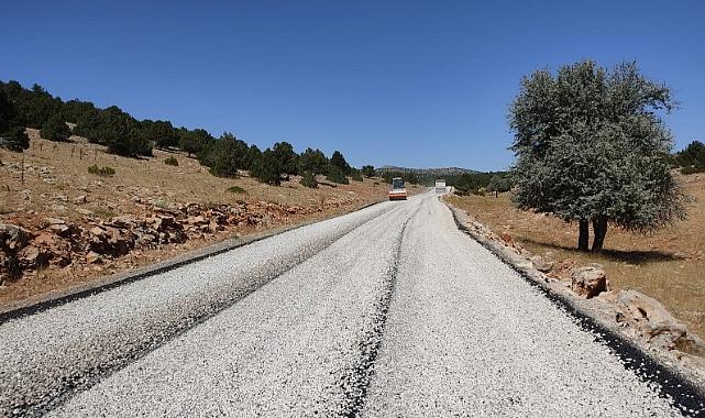 Konya Büyükşehir Belediyesi, 31 ilçedeki sorumluluk alanında bulunan mahalle yollarında