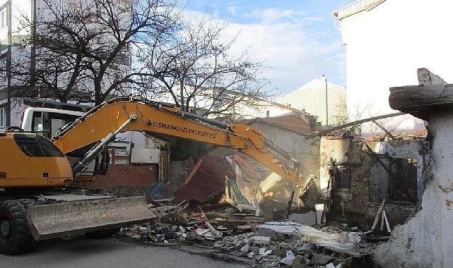 Osmangazi Belediyesi, hem vatandaşlar hem de çevre için tehlike arz