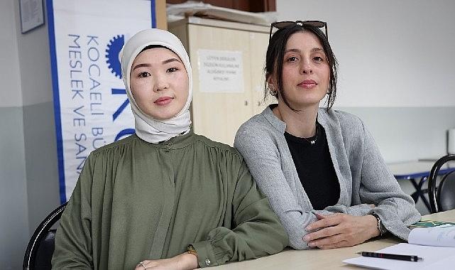 Kırgızistan’dan üniversite eğitimi için Türkiye’ye gelen ve evlenerek Çayırova’ya yerleşen