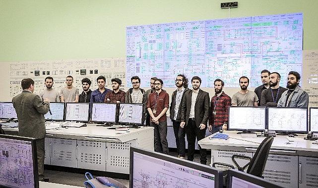 Akkuyu Nükleer Güç Santrali’nde (NGS) görev yapan genç Türk mühendislerden