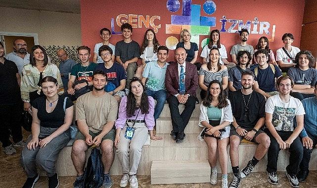 Kamu Teknoloji Platformu tarafından hazırlanan “Üniversiteli Dostu Büyükşehir Belediyeleri” raporu