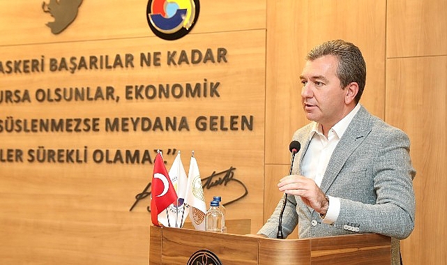 AK Parti İzmir Milletvekilimiz ve Gençlik Kolları Genel Başkanı Eyyüp