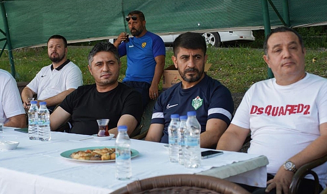 Aliağa Belediye Başkanı Serkan Acar, TFF 3.Ligin yeni takımı Aliağaspor