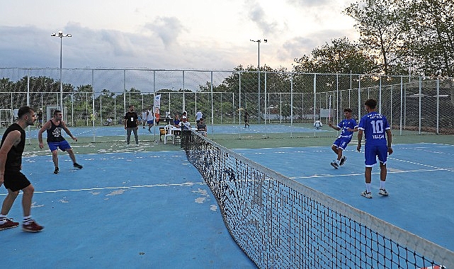 Antalya Büyükşehir Belediyesi, 30 Ağustos Zafer Bayramı'nda Antalyalıları spora teşvik