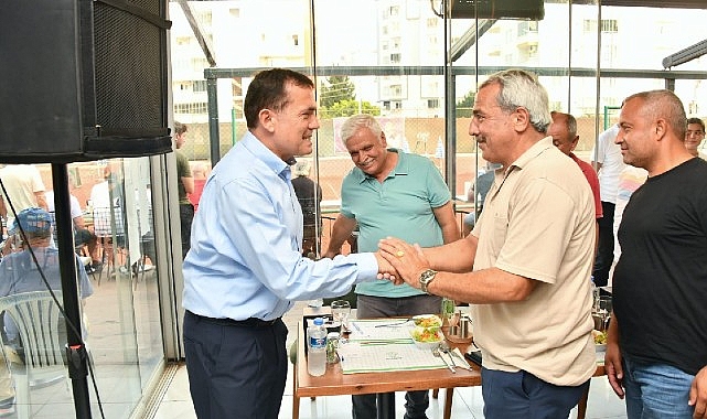 Mersin Yenişehir Belediye Başkanı Abdullah Özyiğit, düzenlenen toplantıda Yenişehir ilçesindeki
