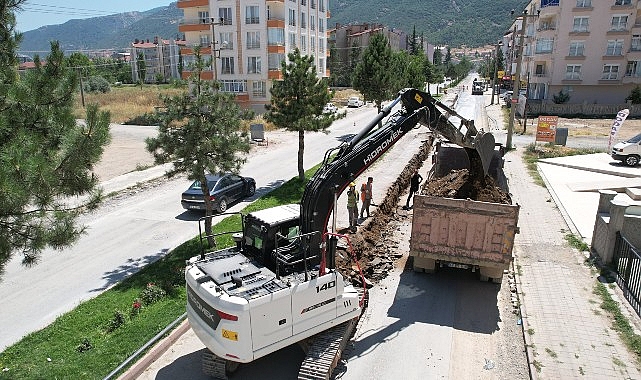 Konya Büyükşehir Belediyesi, Akşehir’de su şebeke altyapısını daha sağlıklı hale