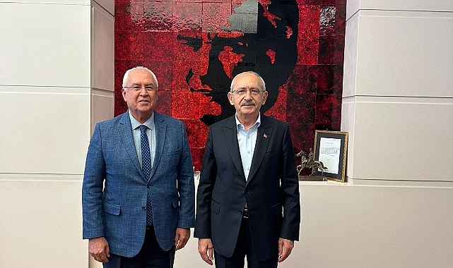 Karabağlar Belediye Başkanı Muhittin Selvitopu, Cumhuriyet Halk Partisi Genel Başkanı