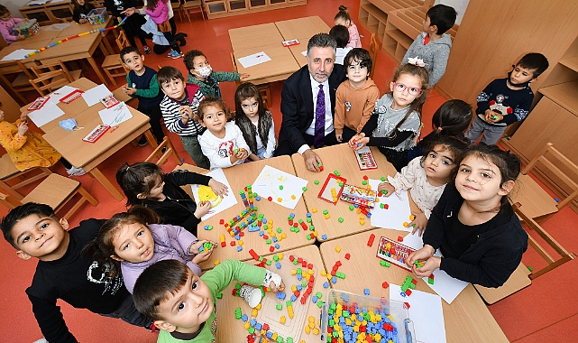 Eğitim kurumlarında geleceğin aydınlık nesillerini yetiştiren Bayraklı Belediyesinin, bünyesindeki Baybel