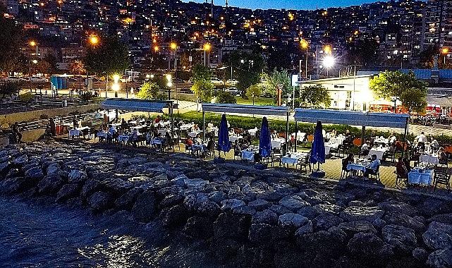 Bayraklı Belediyesi sosyal tesislerinde, geçtiğimiz yıl sunulmaya başlanan vegan ürünler