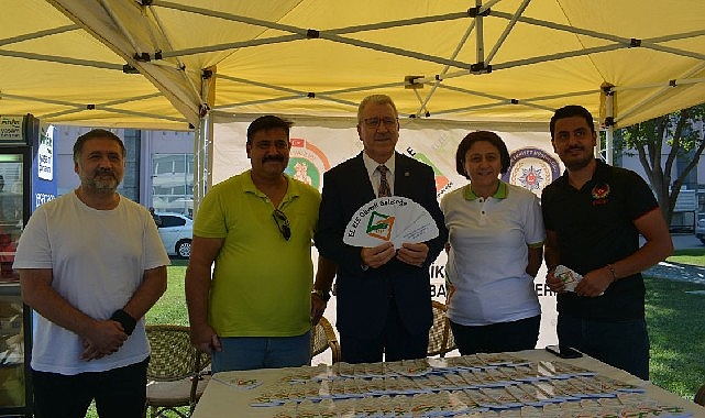 Yükseköğretim Kurumları Sınavı (YKS) 2023 sonuçlarının açıklanmasının ardından kayıt heyecanı