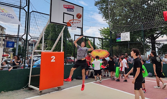 Gölcük Belediyesi yaz spor etkinlikleri kapsamında Değirmende sahili bu yıl