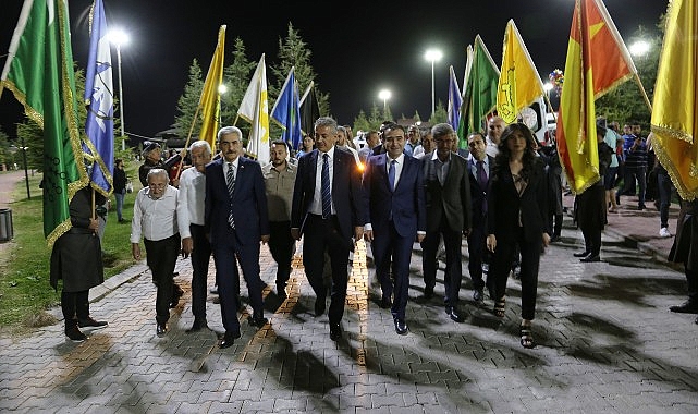 Uluslararası Karaman Türk Dünyası Şöleni’nin simgesi olan şölen ateşi, yine