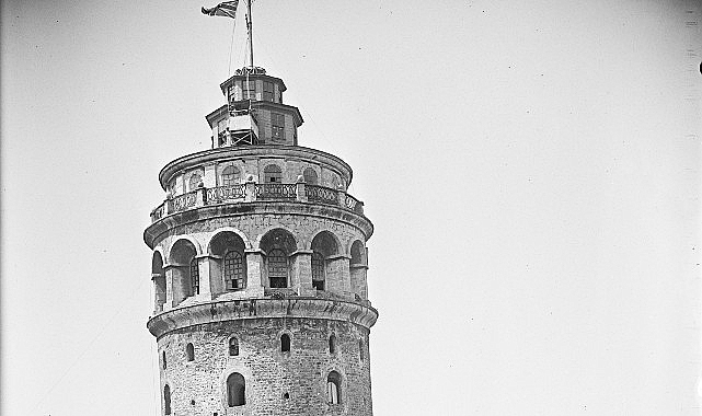 Suna ve İnan Kıraç Vakfı İstanbul Araştırmaları Enstitüsü’nün Meşgul Şehir: