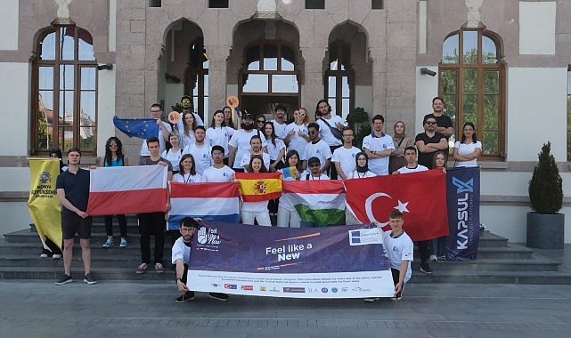 Konya Büyükşehir Belediyesi Kapsül Teknoloji Platformu, “Yeni Gibi Hissetmek” temalı