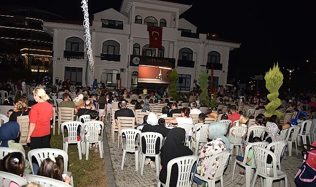 Kartepe Belediye Başkanı Av.M.Mustafa Kocaman’ın talimatıyla hayata geçen “Yazlık Sinema