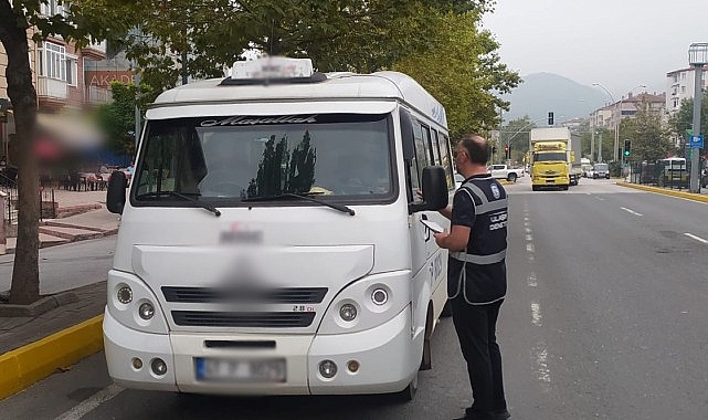 Kocaeli Büyükşehir Belediyesi kent genelinde “illegal” çalışarak korsan servis faaliyetine