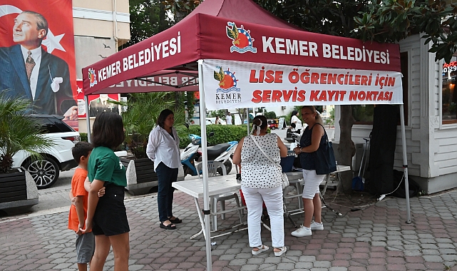 Eğitime yaptığı desteklerle Türkiye’deki birçok belediyeye örnek olmaya devam eden
