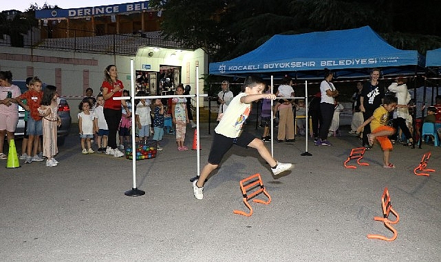 Büyükşehir’in Ailem Kocaeli Buluşmalarına katılan yazar Cesur, hayatta keşkelerden çok