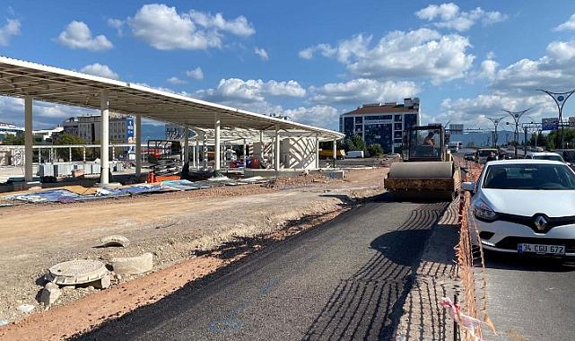 Büyükşehir tarafından Milli İrade Meydanı yapım çalışmalarının çevresindeki şerit genişletildi