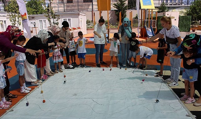 Zeytinburnu Aile Kadın Destekleme ve Engelliler Merkezi (AKDEM)’nin kuşaklararası kültür
