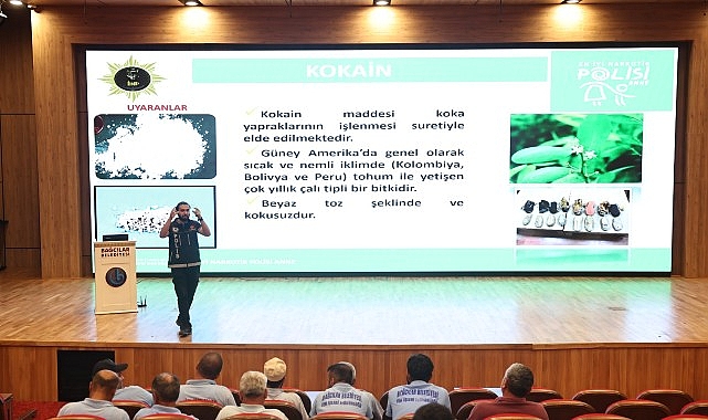 Bağcılar Belediyesi Başkanlık Sahnesi’nde düzenlenen seminerde İstanbul Narkotik Polisi, “En