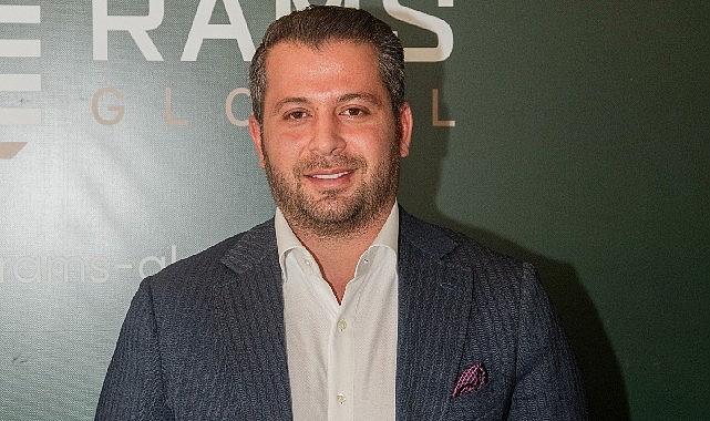35 yıllık tecrübesi, Almanya, Tayland, Dubai (BAE), Rusya, Türkiye ve