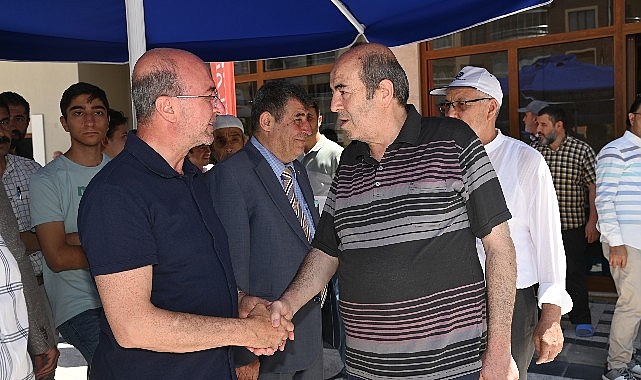 Selçuklu Belediye Başkanı Ahmet Pekyatırmacı, Cuma Buluşmaları kapsamında Kılınçarslan Mahallesi