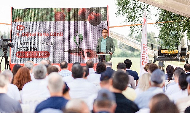 Tat Gıda, domates tarımında sürdürülebilirlik ve dijital uygulamalar hakkında çiftçilerin