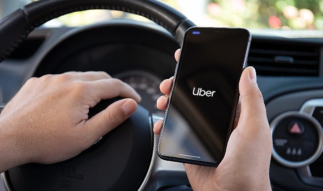 Global teknoloji platformu Uber, kullanıcılarına önceden taksi yolculuğu rezerve etmelerini