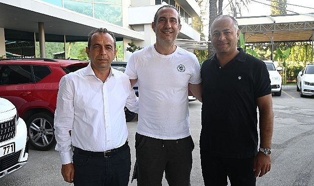 Kemer Belediye Başkanı Necati Topaloğlu öncülüğünde kurulan Kemer Belediyesi Gençlik