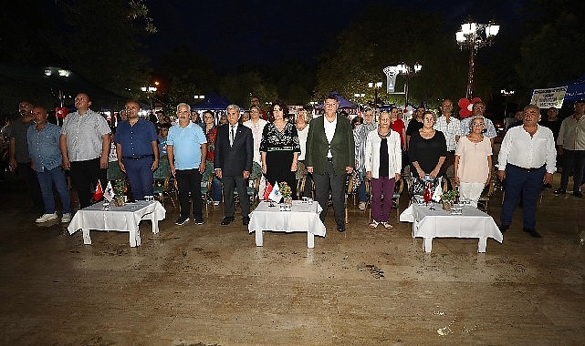 Uluslararası Altın Saat Kulesi Ödülleri Festivali 15’ince kez İzmirlilerle buluştu.