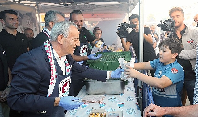 Küçükçekmece Fevzi Çakmak Meydanı,3. Trabzon günlerine ev sahipliği yapıyor