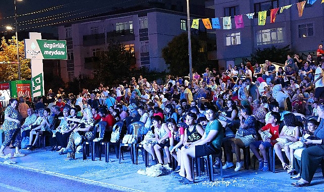 Çankaya Belediyesinin temmuz ayında başladığı Açık Hava Sinema Günleri, 24
