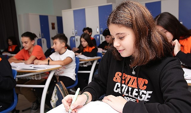 Kurulduğu ilk günden beri uzman eğitmen kadrosu ve yenilikçi eğitim