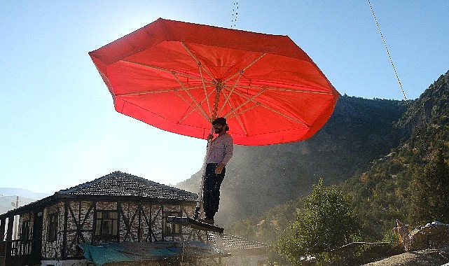 Yapımını Aytaç Medya'nın, yapımcılığını Aytaç Ağdağ'ın üstlendiği senarist ve yönetmen