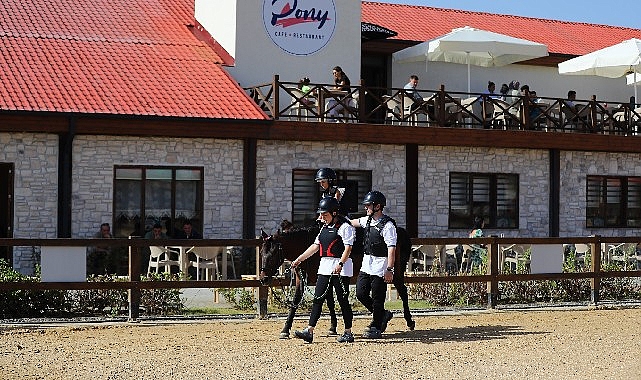 Aliağa Belediyesi’nin engelli bireylerin sosyal, psikolojik ve fiziksel kabiliyetlerini artırabilmelerine