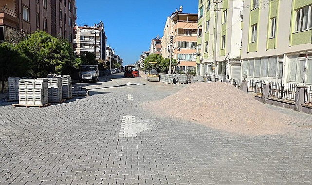Edremit Belediyesi daha kaliteli ulaşım sağlamak için yol çalışmalarına devam
