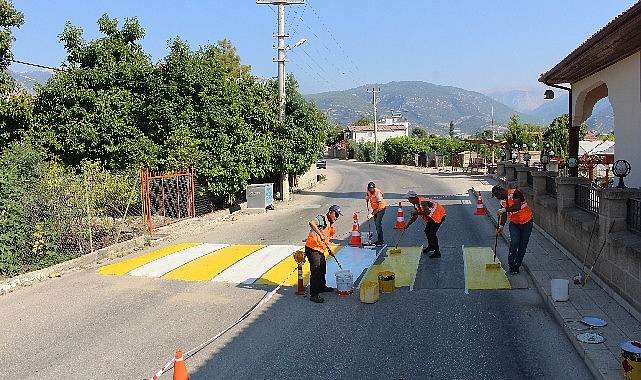 Antalya Büyükşehir Belediyesi, yeni eğitim öğretim yılının başlamasına az bir