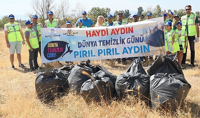 Aydın Büyükşehir Belediyesi, Dünya Temizlik Günü etkinliği olan “Let's Do