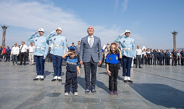 İzmir Büyükşehir Belediye Başkanı Tunç Soyer, Zabıta Teşkilatı’nın 197’nci kuruluş