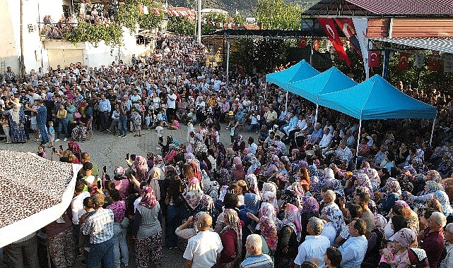 3 Eylül Pazar günü gerçekleşen Festivale, AK Parti İzmir Milletvekili
