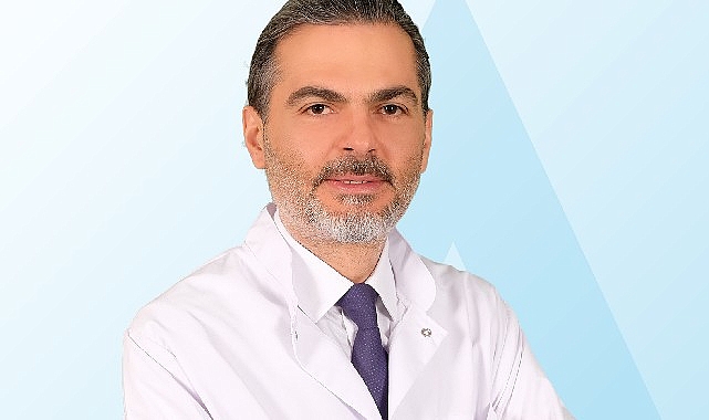 Günümüzde sosyal medyanın da etkisiyle oluşan ‘güzellik algısı’ estetik ameliyatlarına