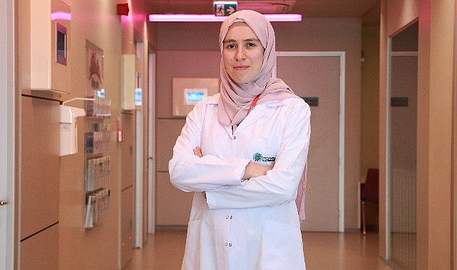 Zor zamanlar yaşayan kişilerde zaman zaman depresyon görülebildiğine dikkat çeken
